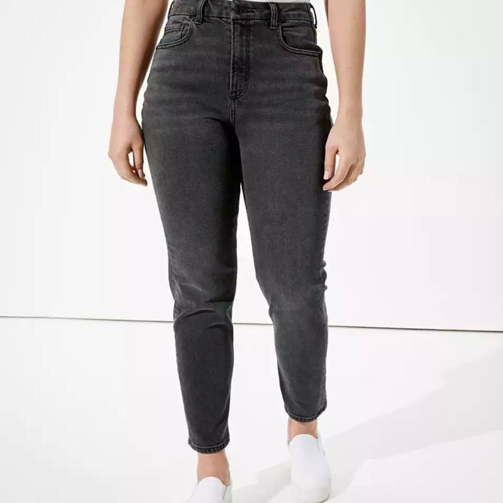 American Eagle Curvy Mom Jean Ankle Black
